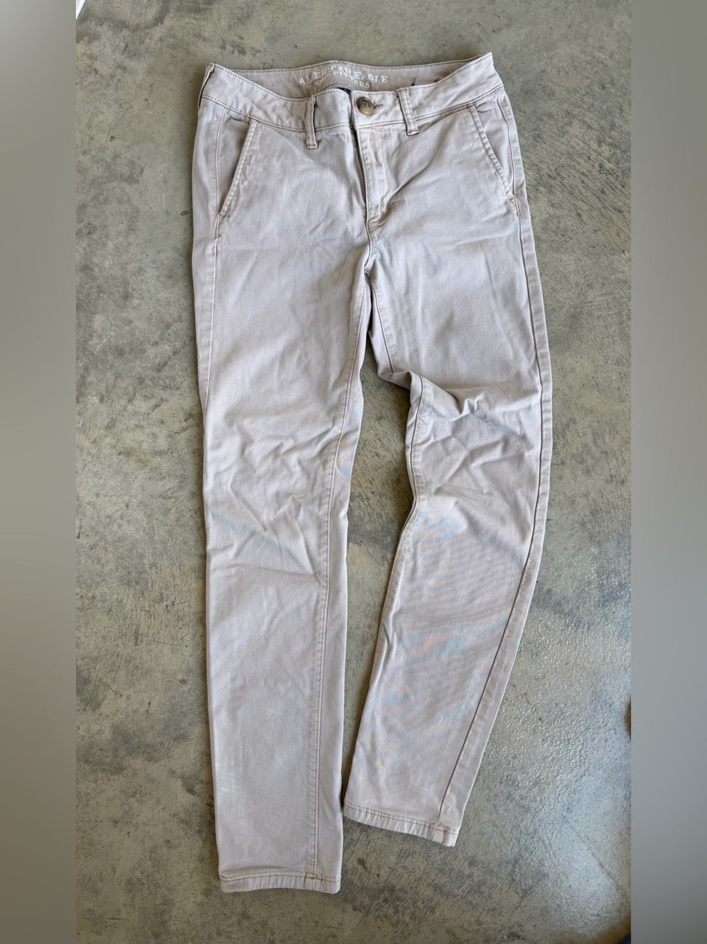 American Eagle Outfitters Skinny Jeans in Light Beige